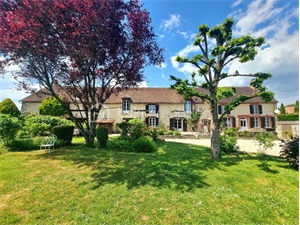 propriete à la vente -   77370  MAISON ROUGE, surface 510 m2 vente propriete - UBI471779603